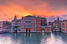 Photo 1 Private Transfer from Milan to Venice with a 2h Stop in Verona
