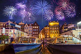 Photo 1 Amsterdam New Year Party 2022-2023 at HUSH Nightclub