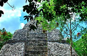 Foto 1 Expedición al Interior de los Mayas con Cobá y Punta Laguna