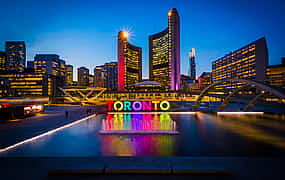 Foto 1 Visita panorámica nocturna de Toronto