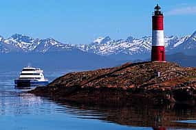 Foto 1 Ushuaia, Navigation Beagle Channel and Isla de Lobos - Half day