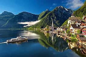 Photo 1 Private transfer from Vienna to Munich with 2-hour Sightseeing stop in Hallstatt