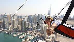 Foto 1 Zipline-Erlebnis in Dubai Marina mit privaten Transfers