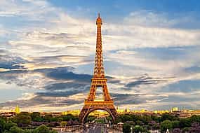Foto 1 Private Transfer From Reims To Paris, 2 Hour Stop in Epernay