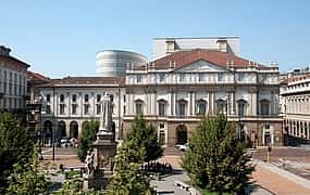 Foto 1 Visita guiada exclusiva de Milán con La Scala, la plaza del Duomo y la Galleria