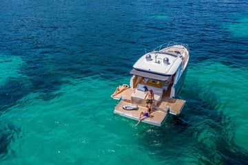 Jeanneau DB43 - Private Boat Tour - Half Day (3:30)