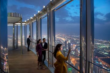 Burj Khalifa 148 Floor PRIME Time + Under Water Zoo Combo