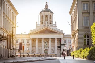 Amsterdam to Brussels Private Sightseeing Transfer via The Hague