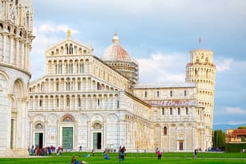 Pisa Guided Tour and Wine Tasting with leaning tower ticket