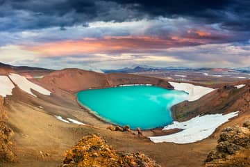Combo Day Tour: Lake Myvatn, Dettifoss, Selfoss and Godafoss
