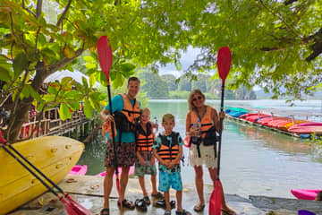 Early Bird Kayak in Ao Thalane