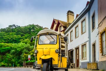 Sintra Tuk-tuk Tour - Monserrate Circuit