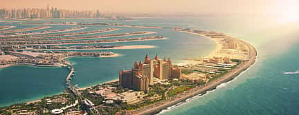 Фото 2 Частная экскурсия на вертолете в Дубае с вертолетной площадки Atlantis the Palm