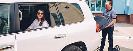 Photo 3 Dubai Full-day Private Car with Driver: 7-Seater Vehicle