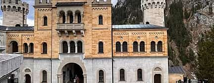 Photo 3 VIP Day Trip Neuschwanstein and Linderhof Castle from Munich