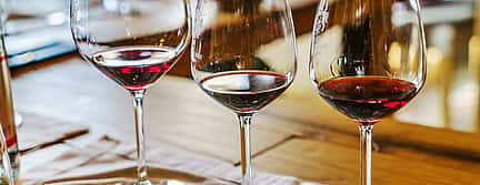 Фото 3 Частная дегустация вин вблизи Акрополя