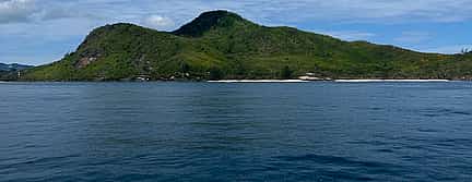 Photo 2 Baie Ternay and St.Anne Marine Park Visit