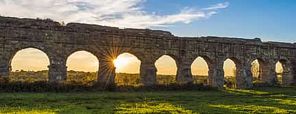 Foto 2 Roman Countryside: Ancient Appian Way, Aqueducts Park and Caffarella Park on Bike
