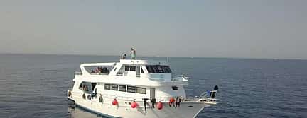 Foto 2 Day Tour on Yacht with 2 Dives with Lunch in Hurghada