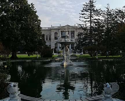 Photo 2 Dolmabahce Palace and Two Continents Tour