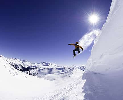 Photo 2 Snowboarding Lesson in Courchevel