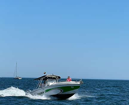 Foto 2 Excursión privada en barco