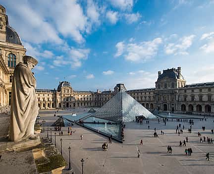 Photo 2 Louvre Museum Private Tour
