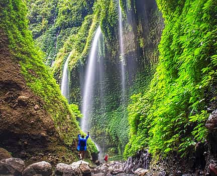 Foto 2 Excursión de 2 días: Increíble amanecer en Bromo con pernoctación + Cascada de Madakaripura