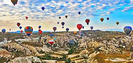 Foto 2 Busreise von Istanbul nach Kappadokien mit Unterbringung in einem außergewöhnlichen Hotel und einer Heißluftballonfahrt