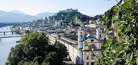 Photo 2 Private Scenic Transfer from Budapest to Salzburg with 4h of Sightseeing