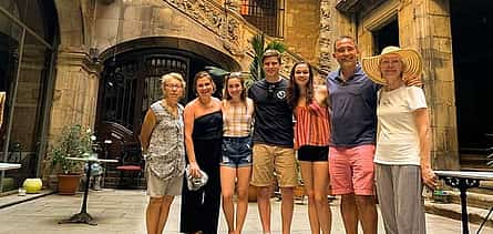 Photo 2 Barcelona Private Tour: Tapas & Wine Tasting with Flamenco Show