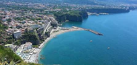Photo 2 Mt. Vesuvius, Pompeii & Sorrento day-trip in 8 hours (privately)