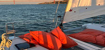 Photo 2 2-hour Private Sightseeing VIP Catamaran Tour in Lisbon