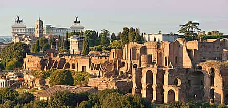 Photo 2 Colosseum & Roman Forum Tour : Semi-Private