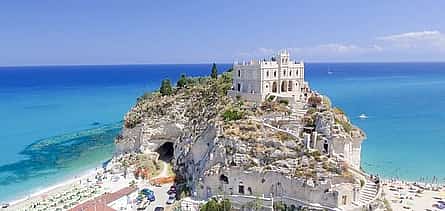 Photo 2 Private transfer from Naples to Tropea, 2h stop in Salerno