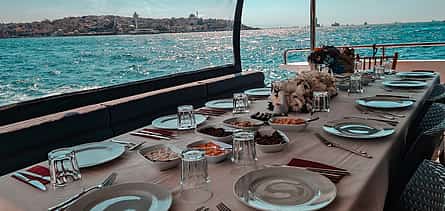 Photo 2 Dinner on a Private Yacht