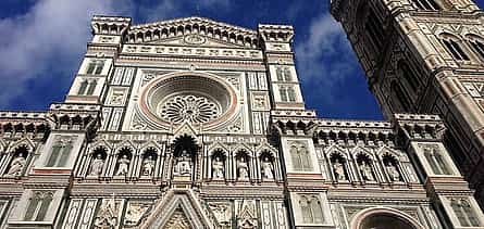 Photo 2 Private transfer from Pisa to Florence with 2h stop in Lucca