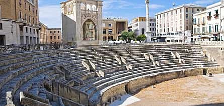 Photo 2 Private transfer from Naples to Lecce with 2h Sightseeing Stop