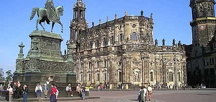 Fotoğraf 2 Private Direct Transfer From Munich To Dresden, Local Driver