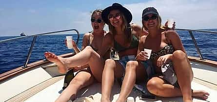 Photo 2 Private day on gozzo boat in Capri