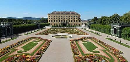 Photo 2 Private Transfer From Bratislava To Vienna, 2h Stop in Schlosshof