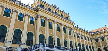 Photo 2 ATVI054 : 1-hour Schonbrunn Palace Gardens Vienna Walking Tour