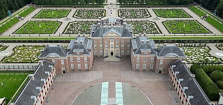 Photo 2 Private transfer from Amsterdam to Hamburg, 2h Stop in Apeldoorn