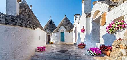 Photo 2 Private Transfer: Naples to Alberobello, 2h for sightseeing stop