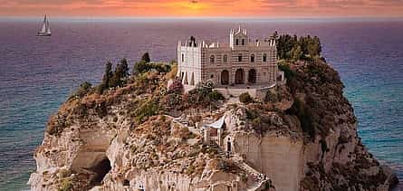 Zdjęcie 2 Private direct transfer from Naples to Tropea