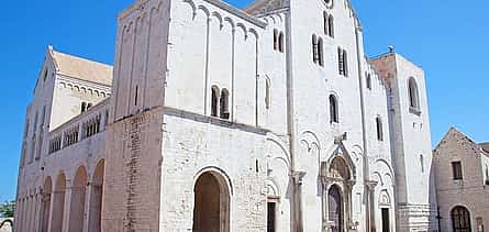 Foto 2 Private transfer from Naples to Bari with 2h for sightseeing stop