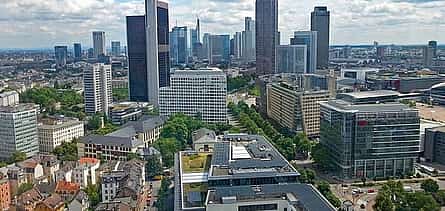Photo 2 Private Transfer from Nuremberg to Frankfurt with 2h of Sightseeing