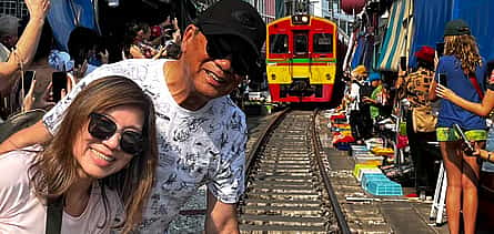 Photo 2 Floating and Railway Market, Coconut and Salt Farm from Bangkok (Group Tour)