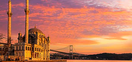Photo 2 Guided Istanbul Sunset Cruise on Bosphorus by Luxury Yacht