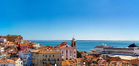 Fotografie 2 Lisbon, Sintra, Cascais: shore excursion w/ skip-the-line tickets to Pena Palace